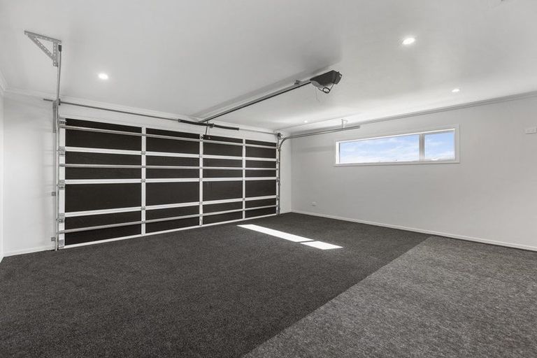 Photo of property in 18 Roka Street, Bell Block, New Plymouth, 4312