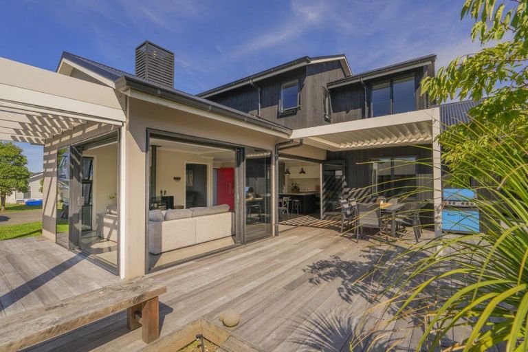 Photo of property in 14 Leeward Drive, Whitianga, 3510