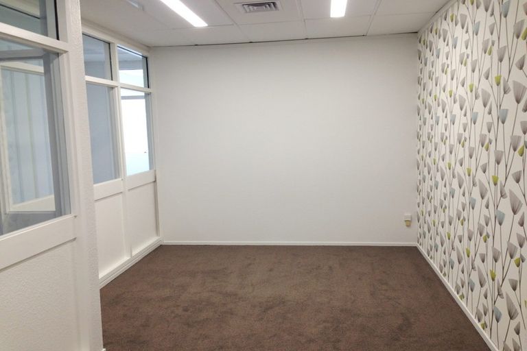 Photo of property in 8 Broadway Street, Martinborough, 5711