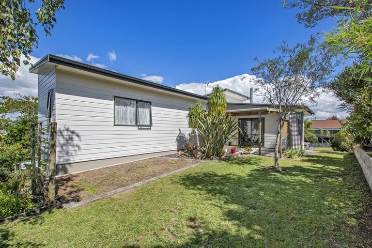 Photo of property in 9 Glover Place, Onerahi, Whangarei, 0110