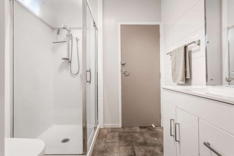 Photo of property in 1 Raniera Place, Springfield, Rotorua, 3015