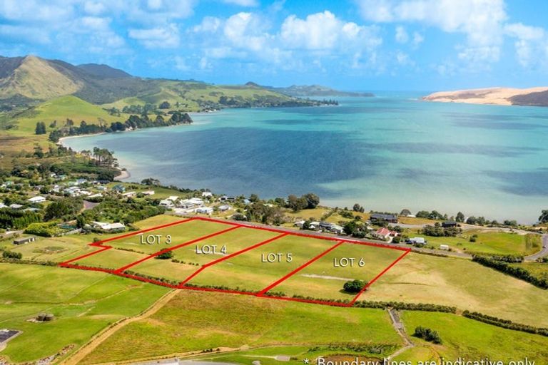 Photo of property in 16 Koutu Point Road, Opononi, Kaikohe, 0473