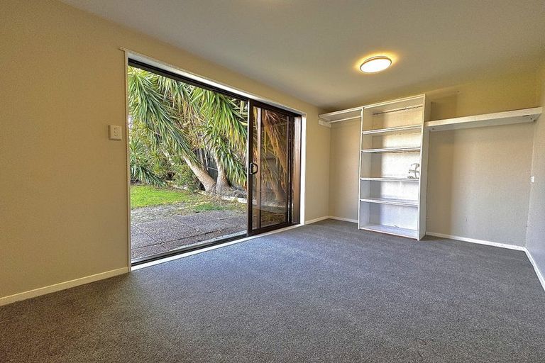 Photo of property in 9 Elliott Avenue, Bayview, Auckland, 0629