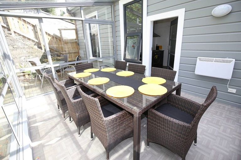 Photo of property in 317 Rattray Street, Dunedin Central, Dunedin, 9016