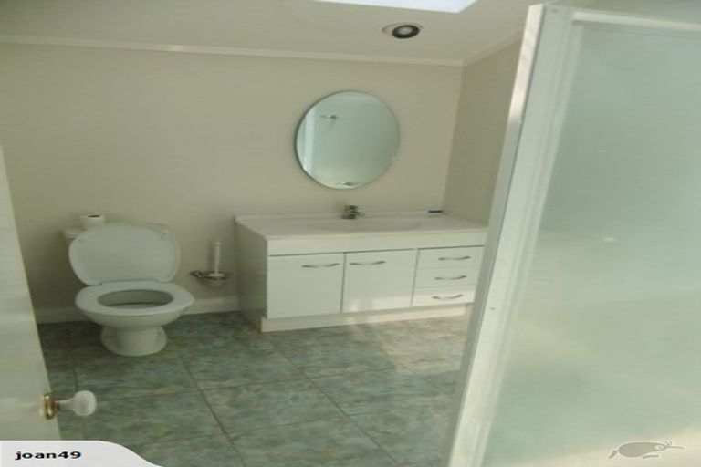 Photo of property in 32 Lake Crescent, Hamilton Lake, Hamilton, 3204