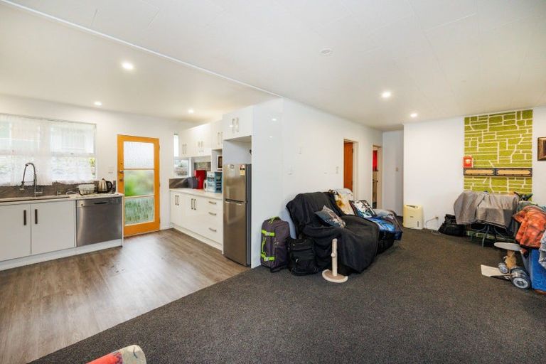 Photo of property in 2 Worcester Street, West End, Palmerston North, 4410