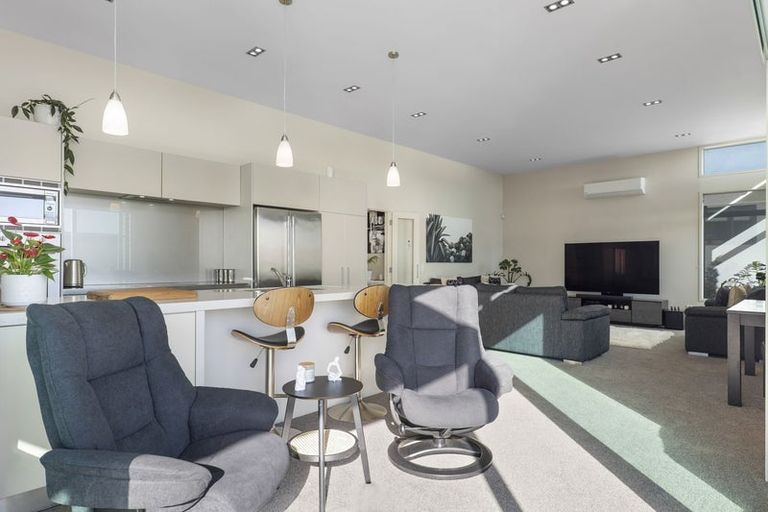 Photo of property in 4a Dawson Street, New Plymouth, 4310