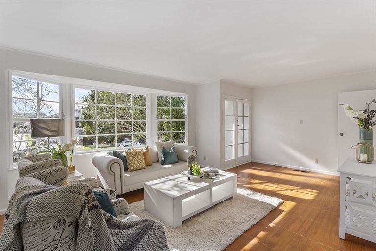 Photo of property in 109 Weldene Avenue, Glenfield, Auckland, 0629