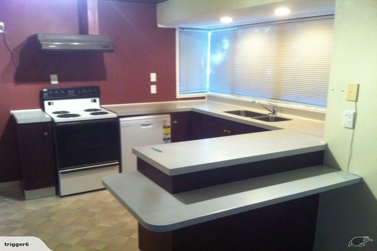 Photo of property in 2/161 Whitford Road, Somerville, Auckland, 2014