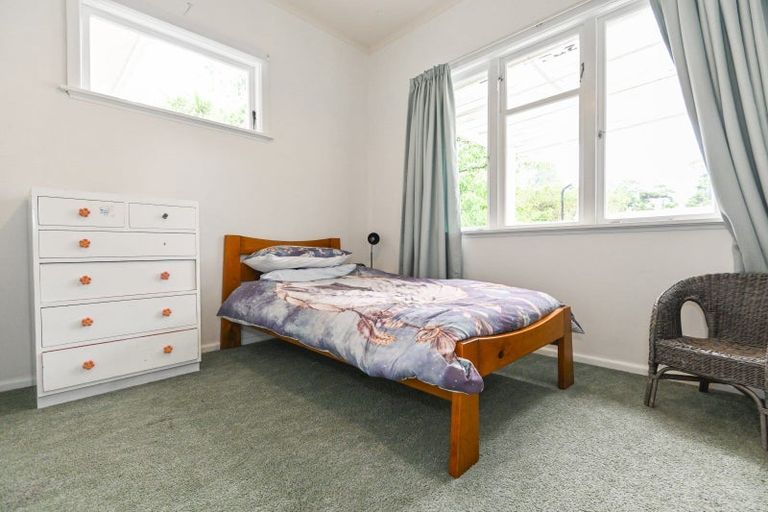 Photo of property in 205 Kenilworth Road, Mayfair, Hastings, 4122