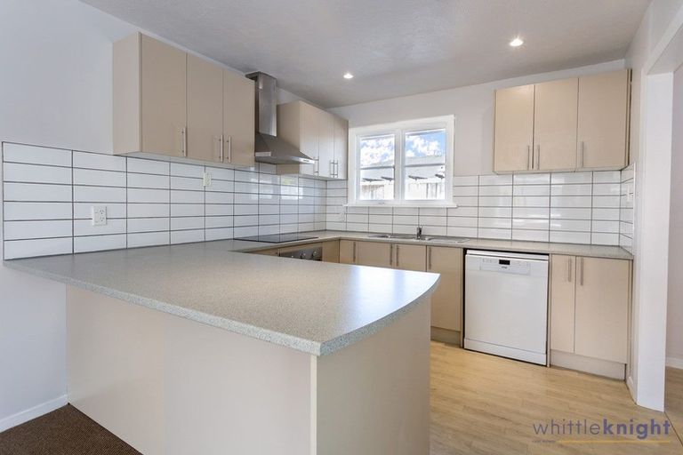 Photo of property in 9 Vauxhall Street, Bishopdale, Christchurch, 8053