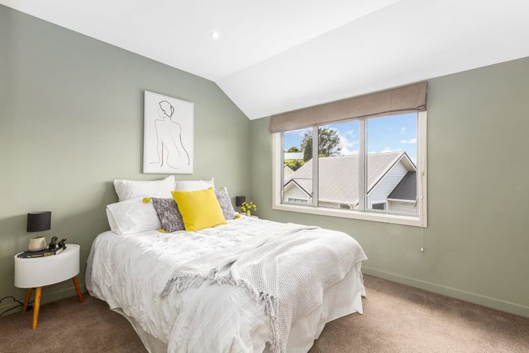 Photo of property in 58g Woodland Road, Johnsonville, Wellington, 6037