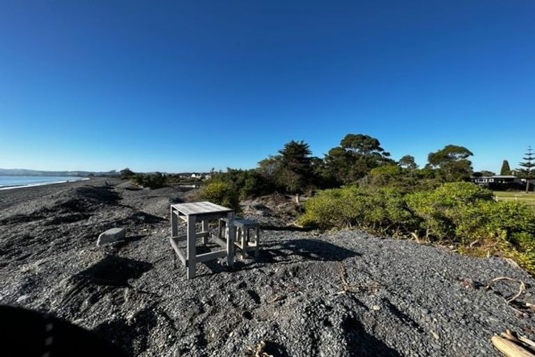 Photo of property in 27 Gaskin Place, Haumoana, 4102