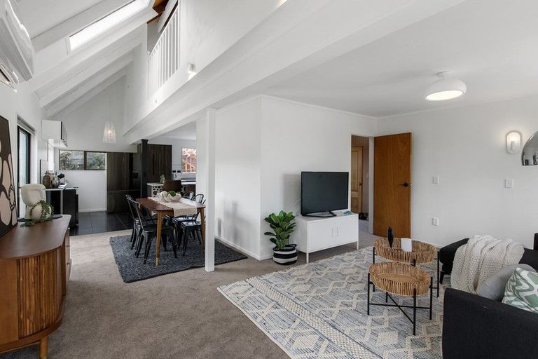 Photo of property in 189 Tutere Street, Waikanae Beach, Waikanae, 5036