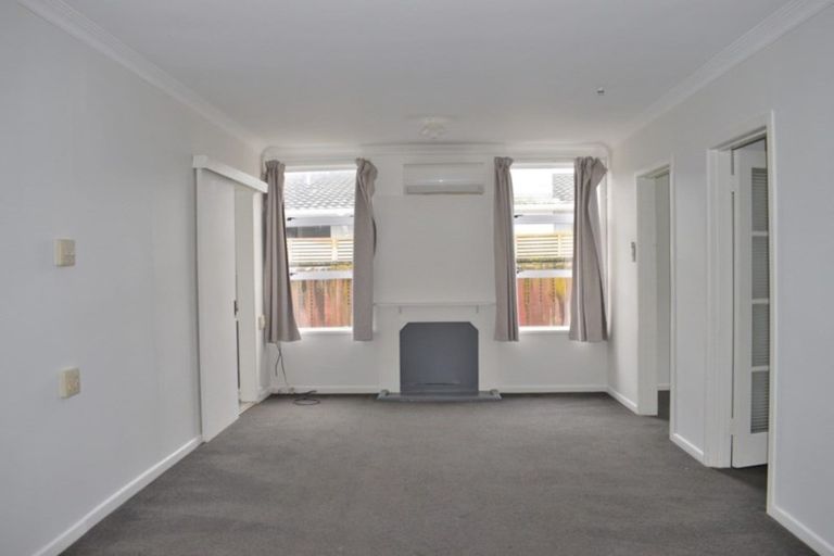 Photo of property in 77 Kirk Street, Otaki, 5512