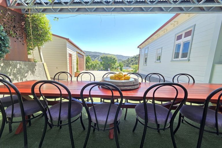 Photo of property in 7 Rutland Street, Picton, 7220