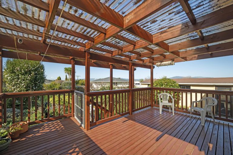 Photo of property in 25 Matuku Street, Selwyn Heights, Rotorua, 3015