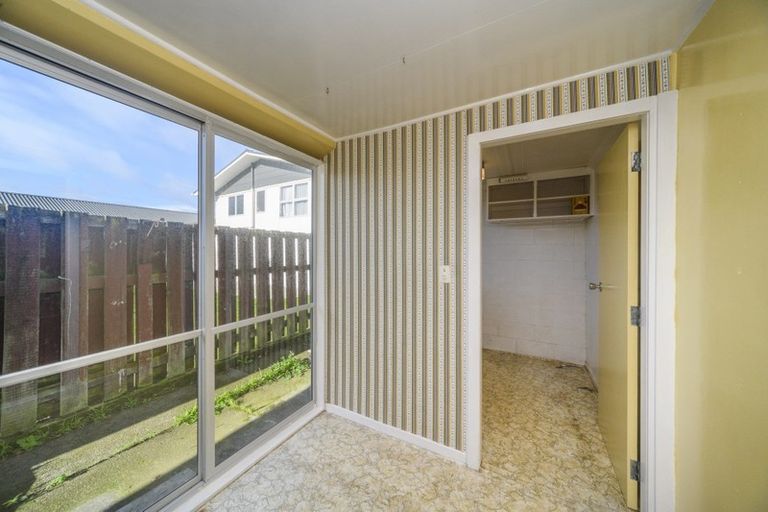 Photo of property in 11 Drury Street, Cloverlea, Palmerston North, 4412