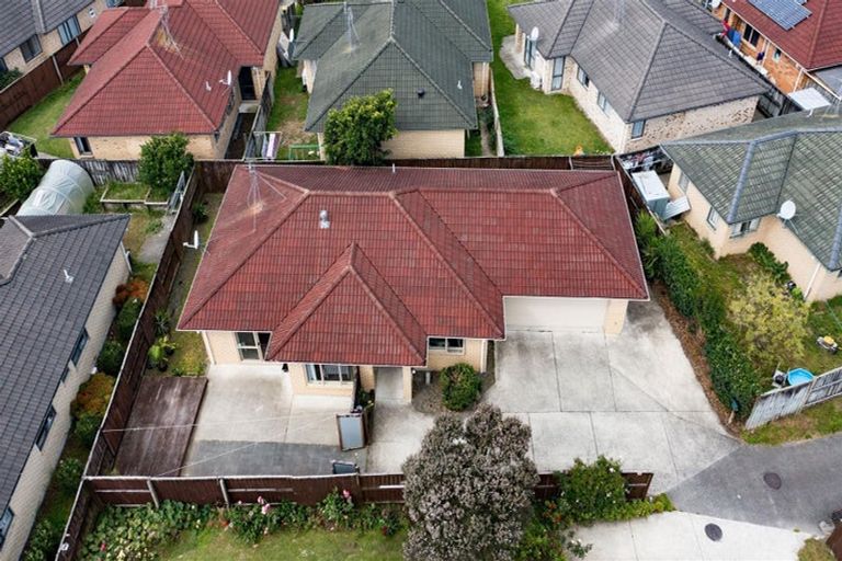 Photo of property in 221 Old Farm Road, Hamilton East, Hamilton, 3216