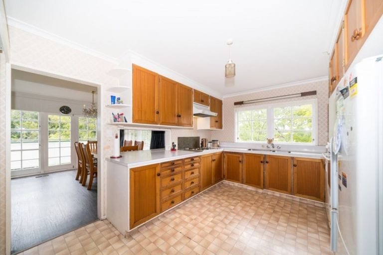 Photo of property in 102 Long Melford Road, Awapuni, Palmerston North, 4412