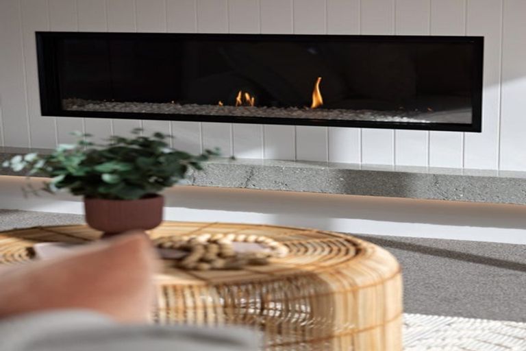 Photo of property in 6 Florence Close, Queenstown Hill, Queenstown, 9300