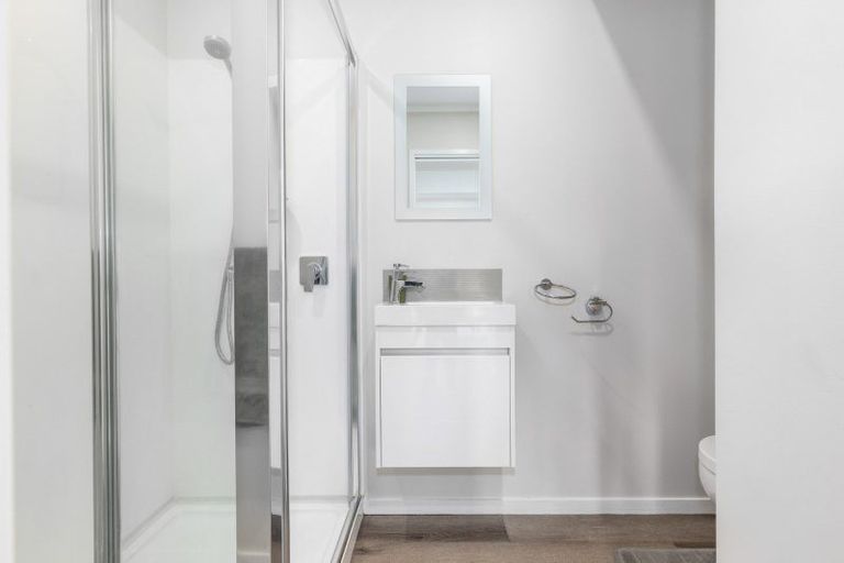 Photo of property in 25 Solander Place, Whitby, Porirua, 5024