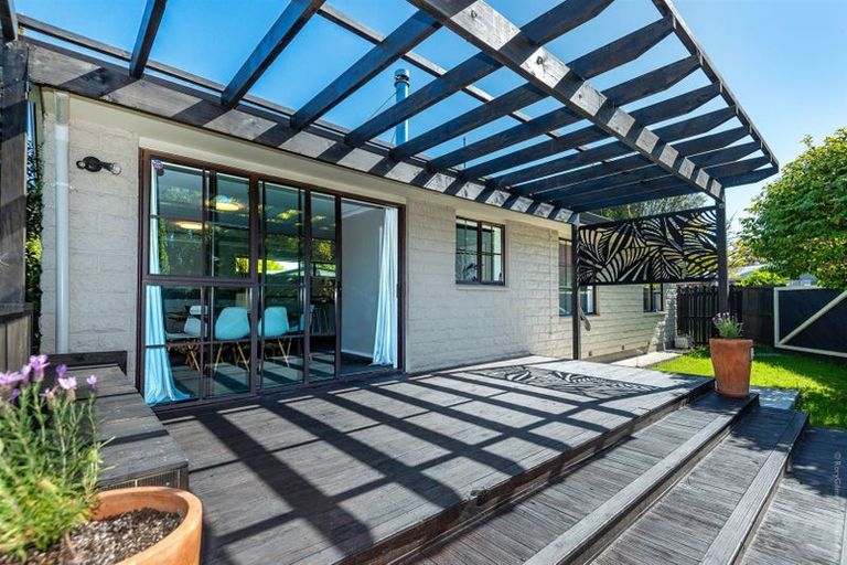 Photo of property in 62 Solomon Avenue, Redwood, Christchurch, 8051