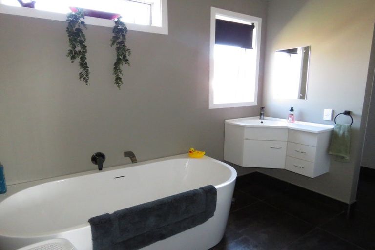 Photo of property in 88 Buller Road, Reefton, 7830