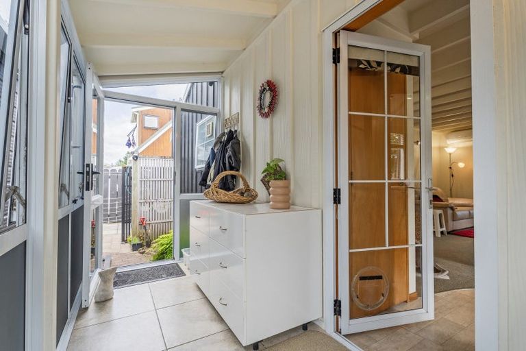 Photo of property in 1a Campbell Court, Pauanui, Hikuai, 3579