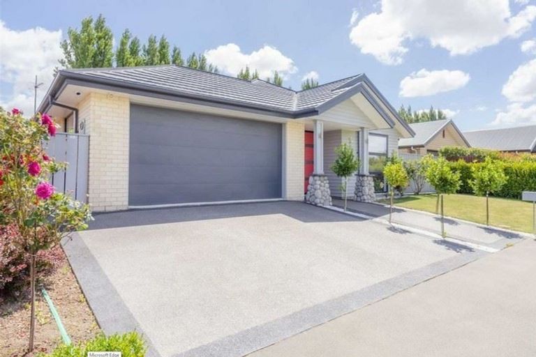 Photo of property in 4 Malachy Grove, Aidanfield, Christchurch, 8025