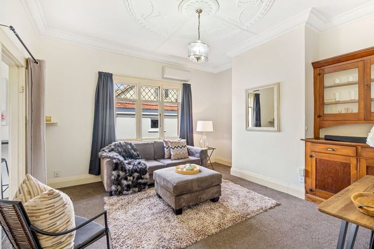 Photo of property in 237a Bay View Road, Saint Clair, Dunedin, 9012