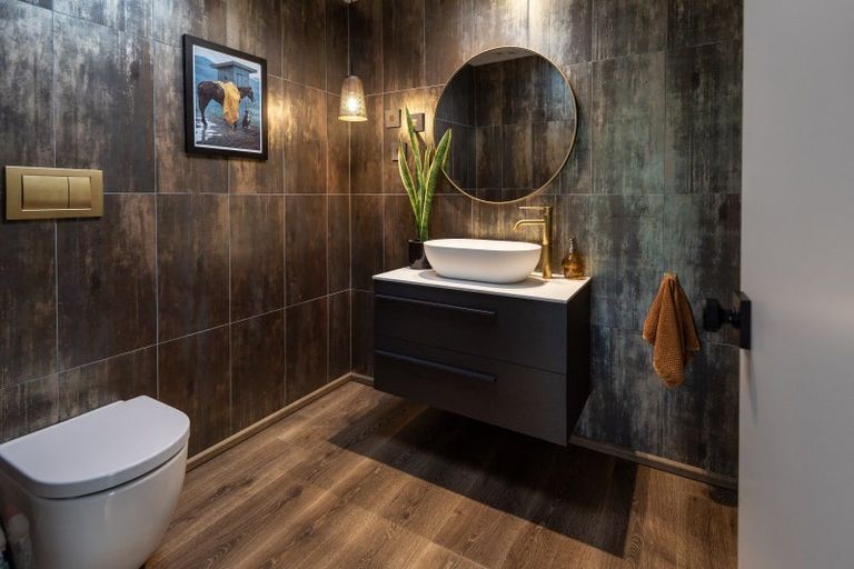 Photo of property in 26 Estuary Views, Shelly Park, Auckland, 2014