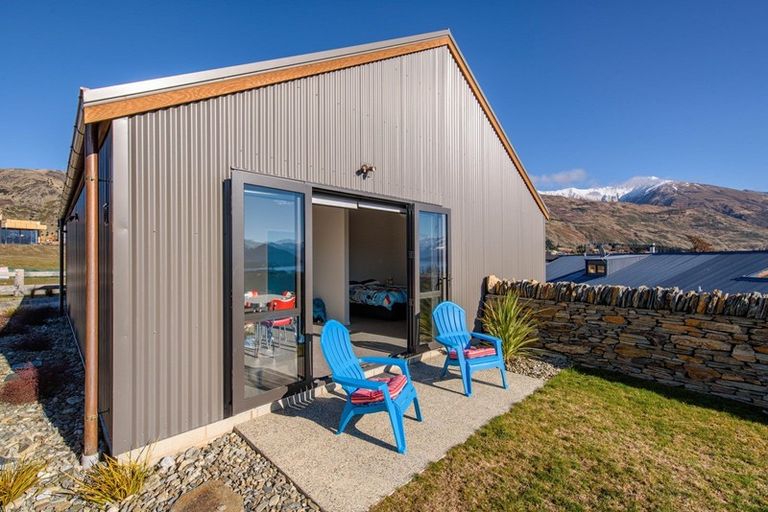 Photo of property in 76 West Meadows Drive, Wanaka, 9305