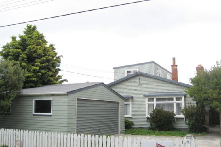 Photo of property in 1/19 Cumberland Street, Richmond, Christchurch, 8013