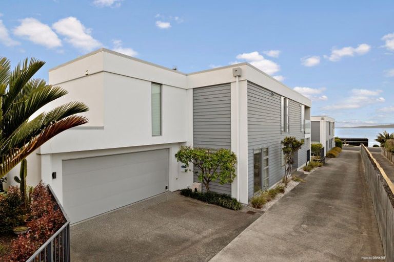 Photo of property in 38a Takutai Avenue, Bucklands Beach, Auckland, 2012