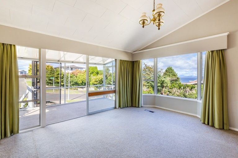 Photo of property in 34 Birch Street, Hilltop, Taupo, 3330