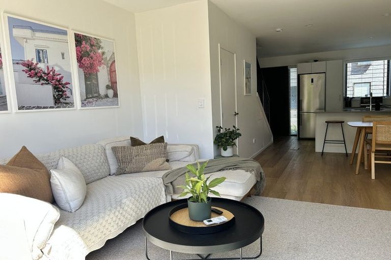 Photo of property in 7 Kotuitui Street, Manukau, Auckland, 2104