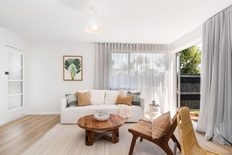 Photo of property in 1/24 Dunn Street, Somerfield, Christchurch, 8024