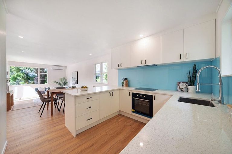 Photo of property in 10a Glenorchy Street, Glen Eden, Auckland, 0602