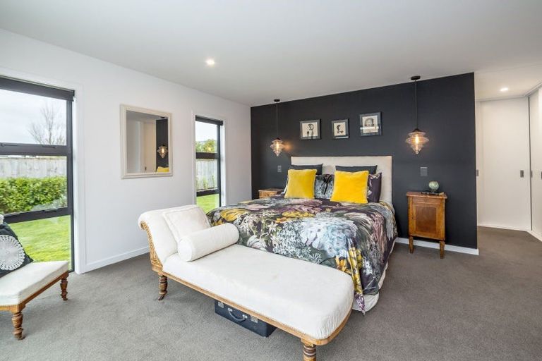 Photo of property in 85 Reading Street, Greytown, 5712