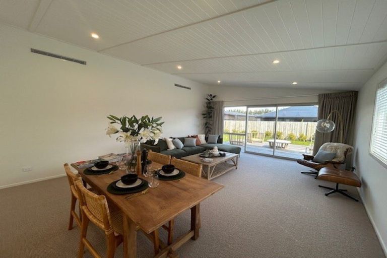 Photo of property in 65 Longview Drive, Lake Hawea, 9382