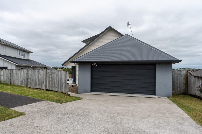 Photo of property in 6 Iris Place, Grandview Heights, Hamilton, 3200