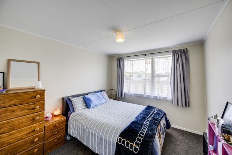 Photo of property in 7 Frickleton Street, Taradale, Napier, 4112