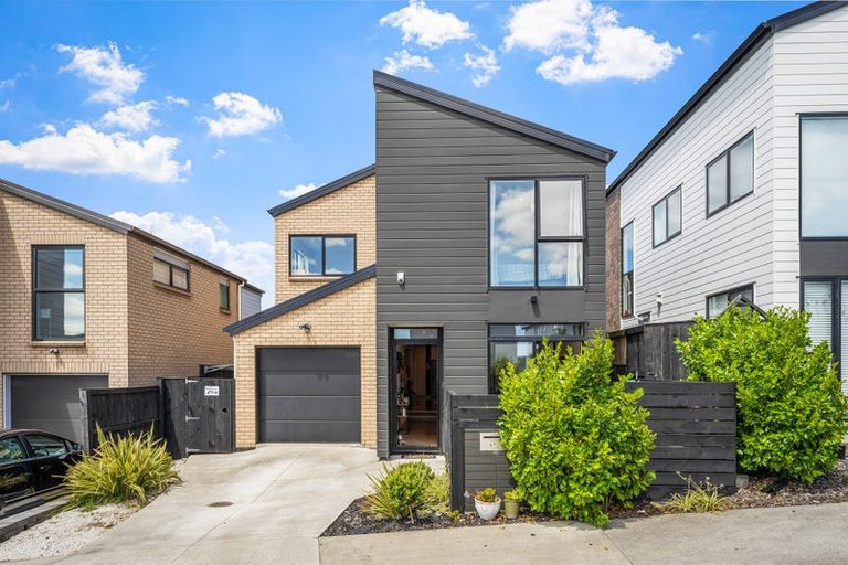 Photo of property in 49 Kea Road, Silverdale, 0932