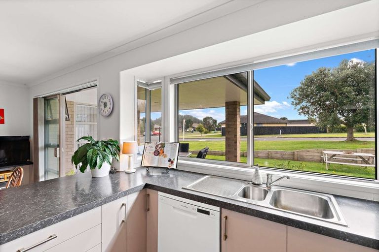 Photo of property in 40 Karo Street, Ruakaka, 0116