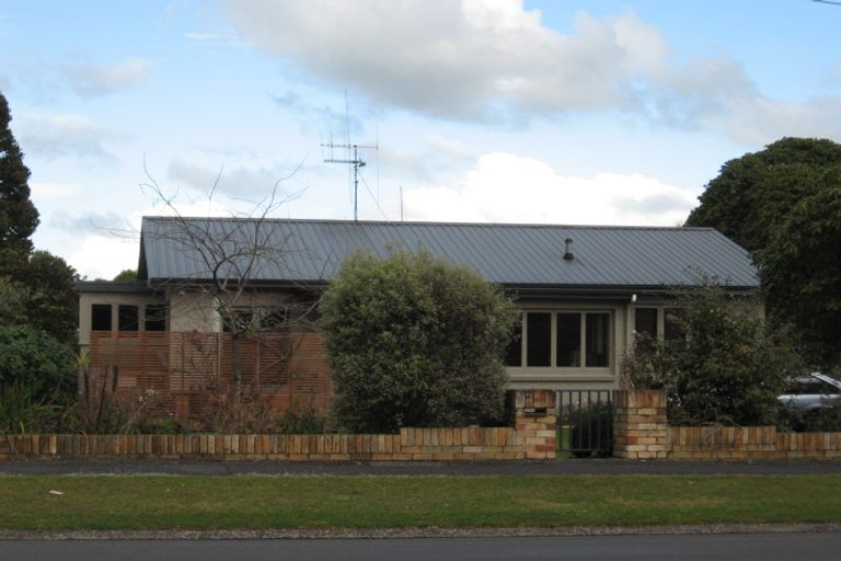 Photo of property in 76 East Street, Enderley, Hamilton, 3214