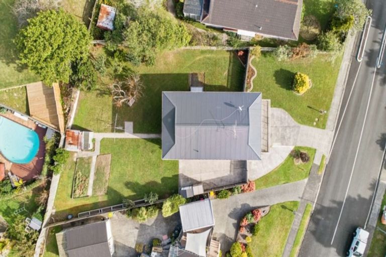 Photo of property in 43 Lawrence Crescent, Hillpark, Auckland, 2102