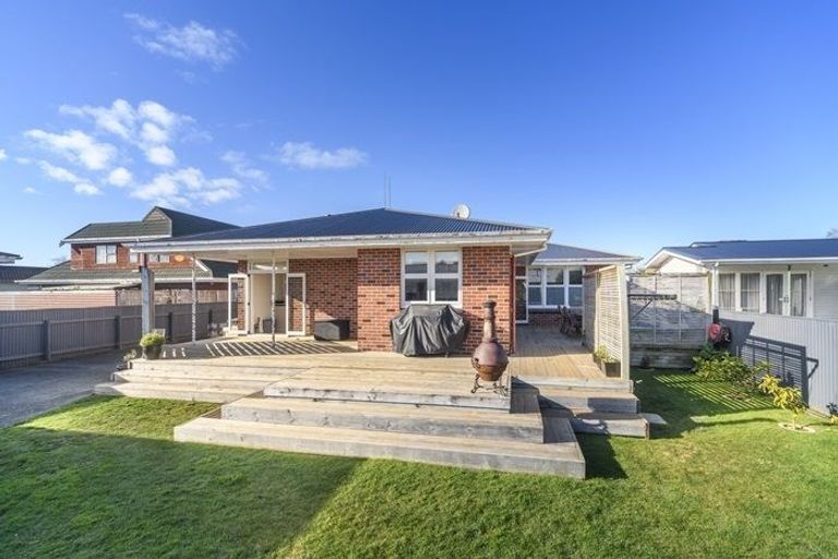 Photo of property in 6 Innes Place, Roslyn, Palmerston North, 4414