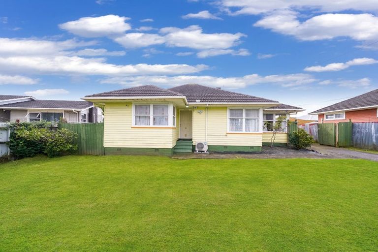 Photo of property in 33 Haddon Street, Mangere East, Auckland, 2024