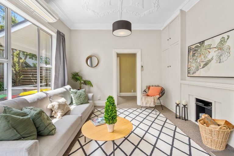 Photo of property in 15 Oakland Street, Andersons Bay, Dunedin, 9013